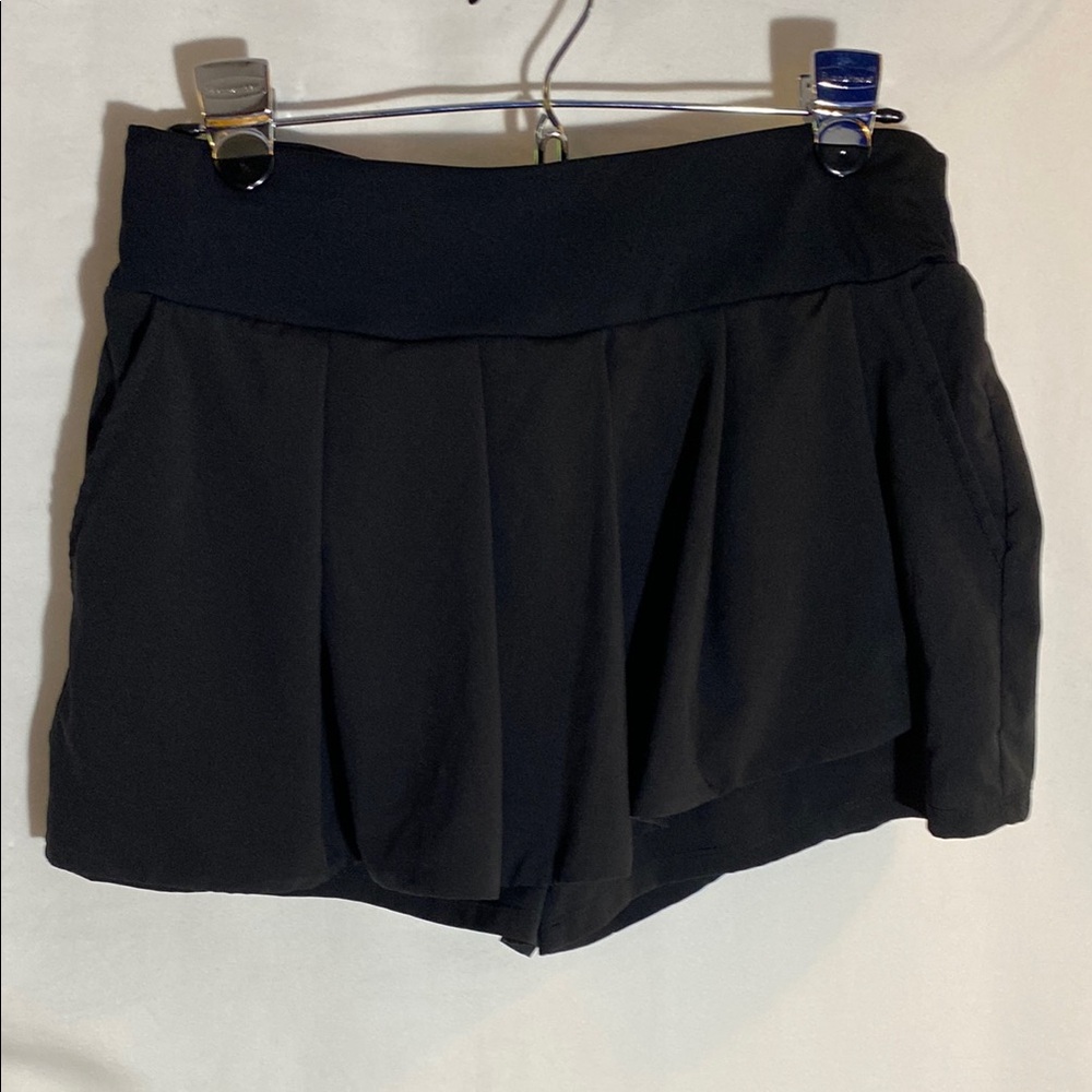 Fabletics Women's Black Skort, Size Medium